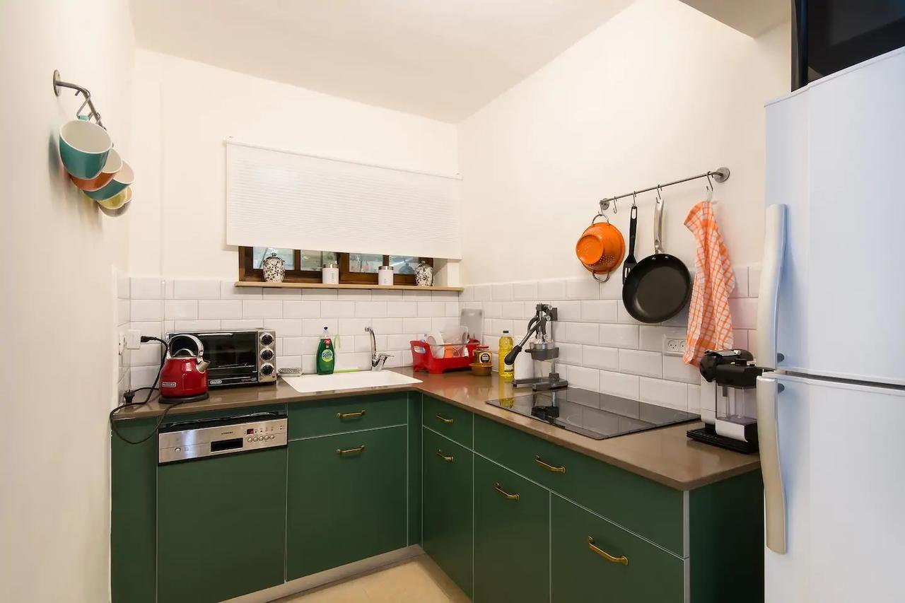 Cozy Apartment In The Carmel Center ไฮฟา ภายนอก รูปภาพ