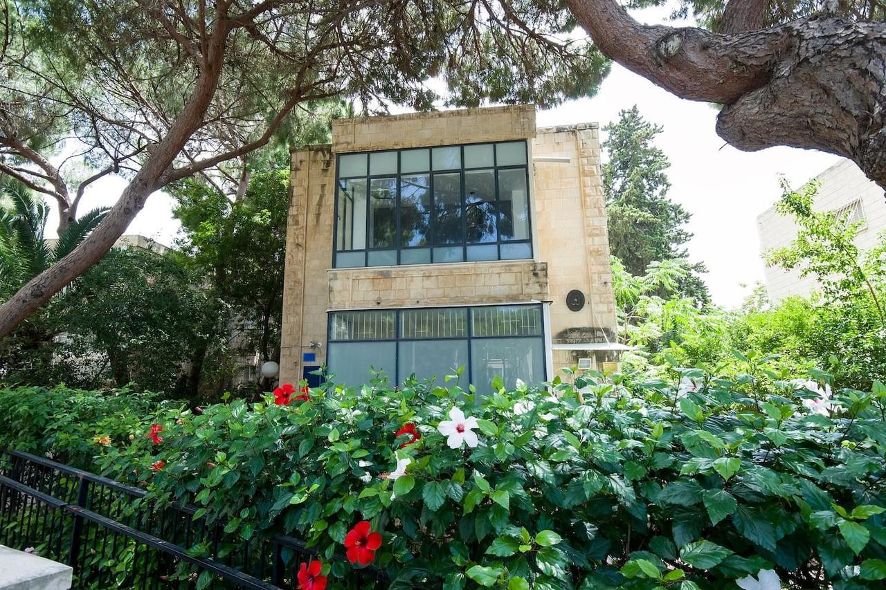 Cozy Apartment In The Carmel Center ไฮฟา ภายนอก รูปภาพ