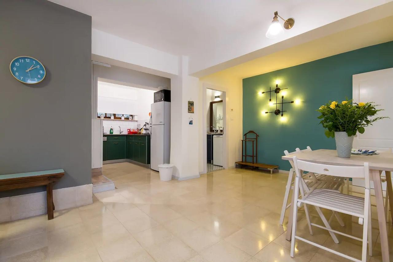 Cozy Apartment In The Carmel Center ไฮฟา ภายนอก รูปภาพ